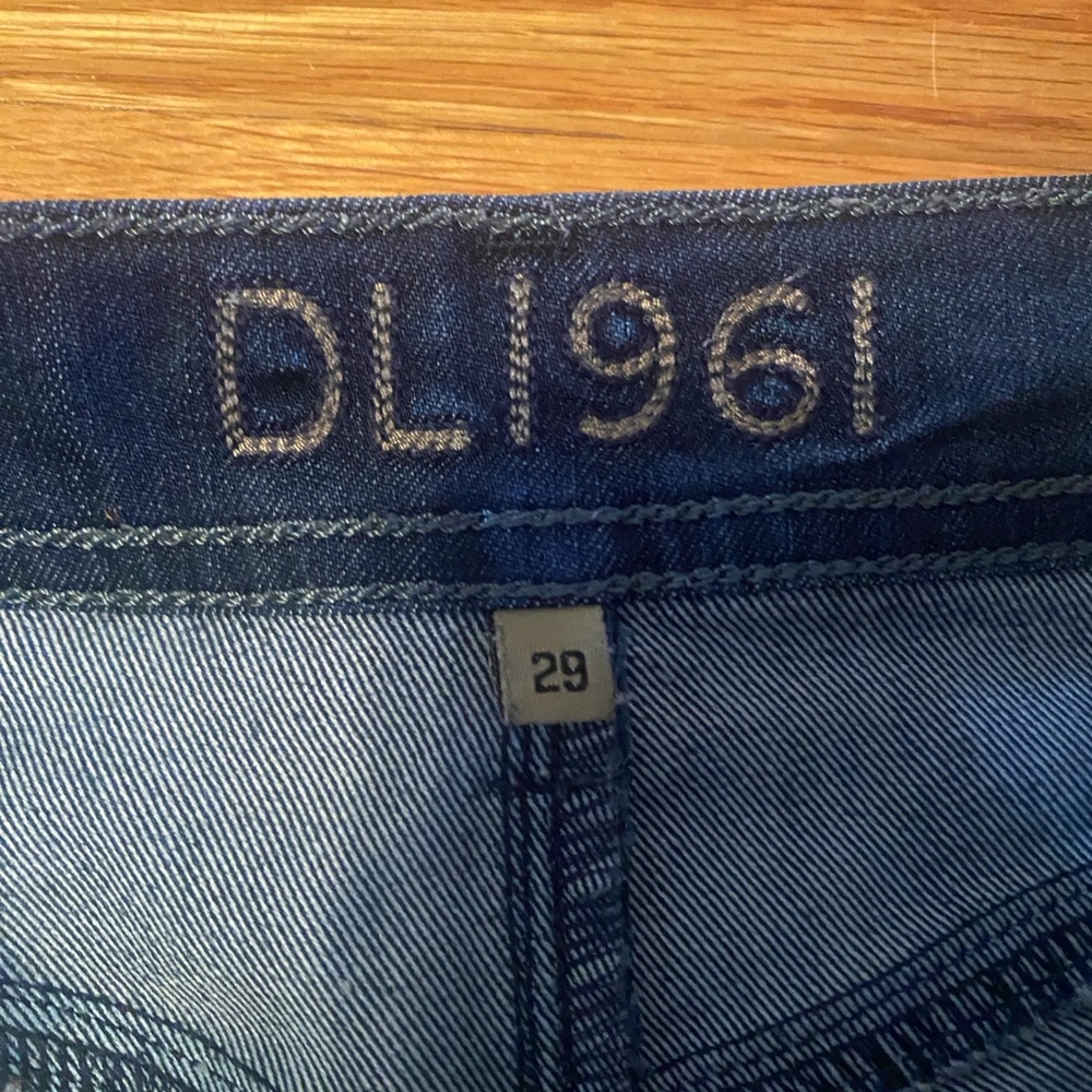 DL1961 EMMA  JEANS color BLOOM - Picture 2 of 14